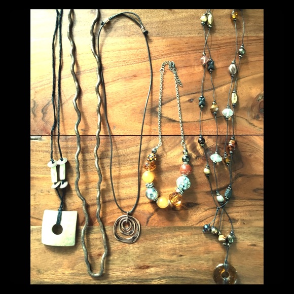 Jewelry - Bundle of 5 funky necklaces